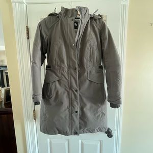 The North Face women’s Tremaya Parka, size Medium